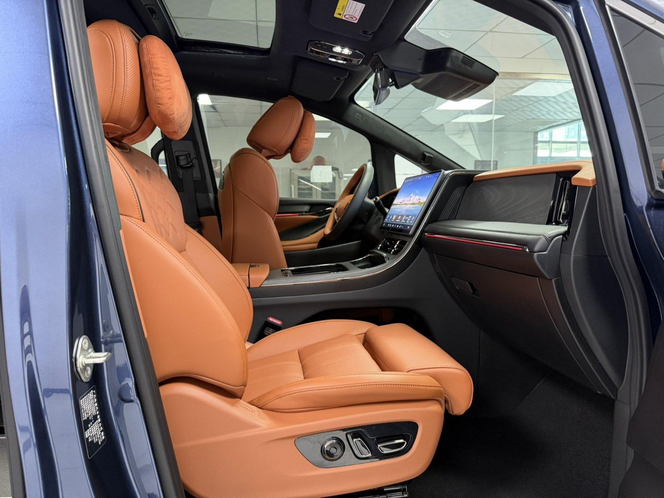 Trumpchi M8 2025
