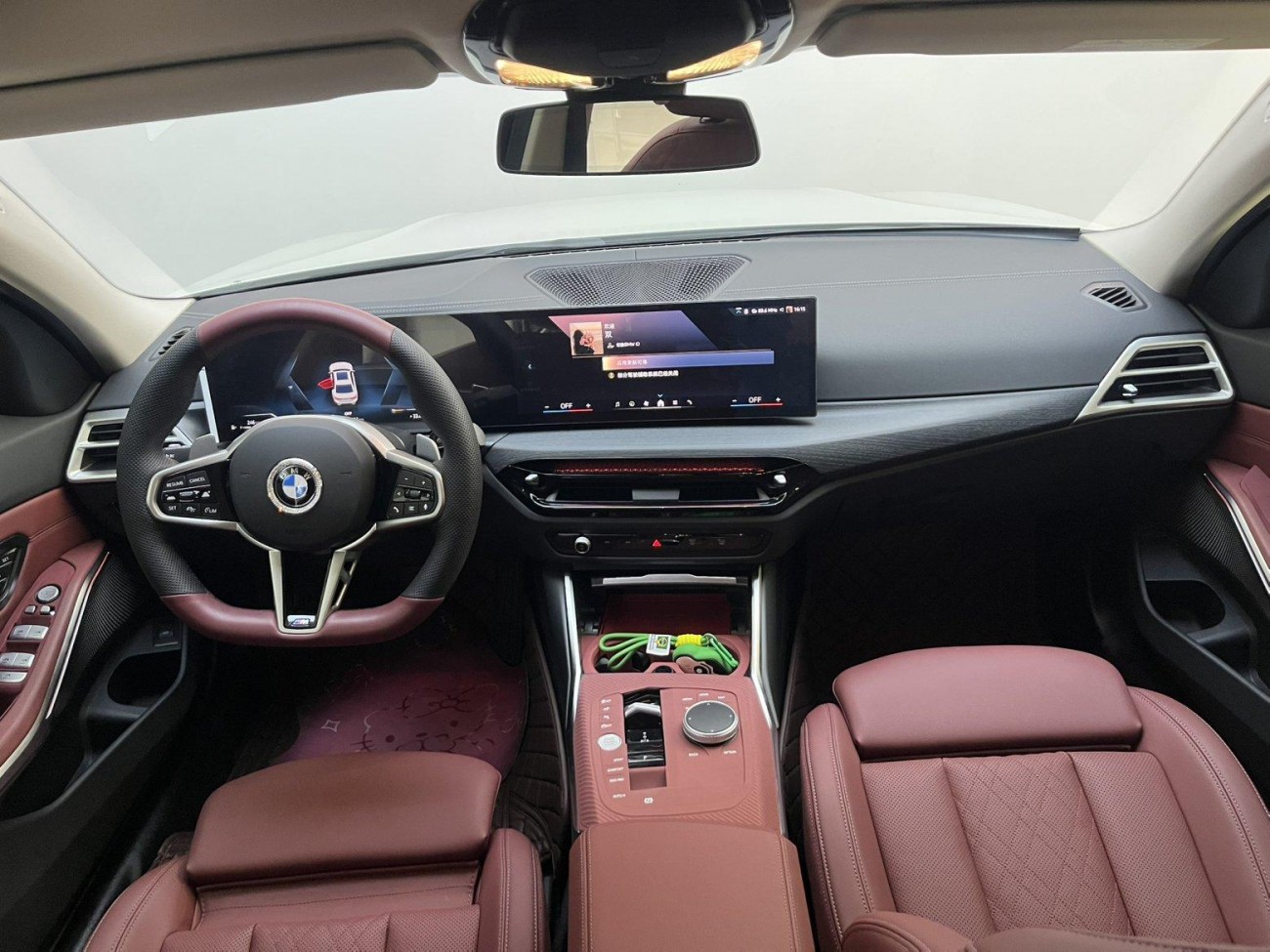 BMW 325i 2025