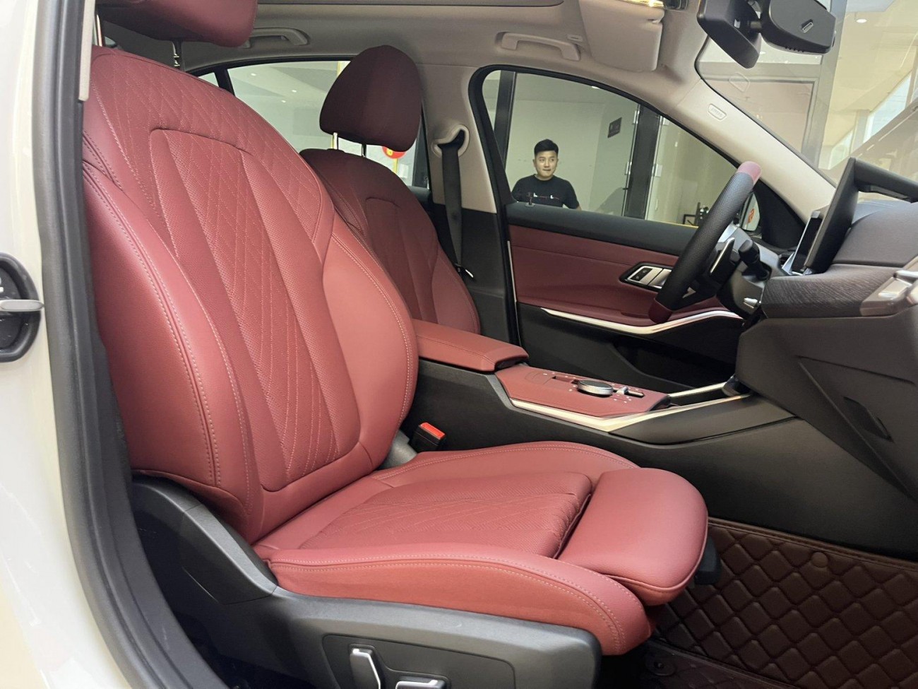 BMW 325i 2025
