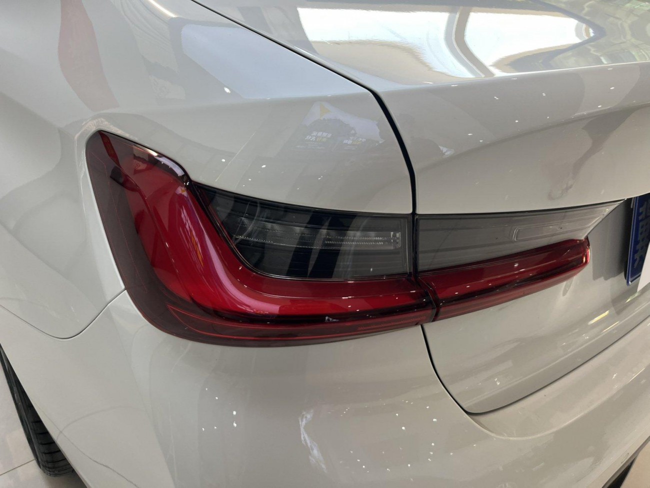 BMW 325i 2025
