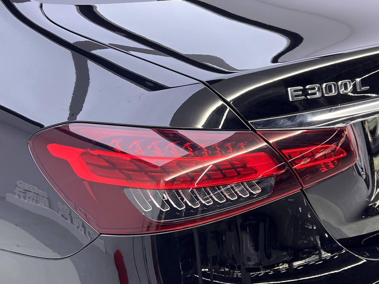 Mercedes-Benz E 300 L 2023