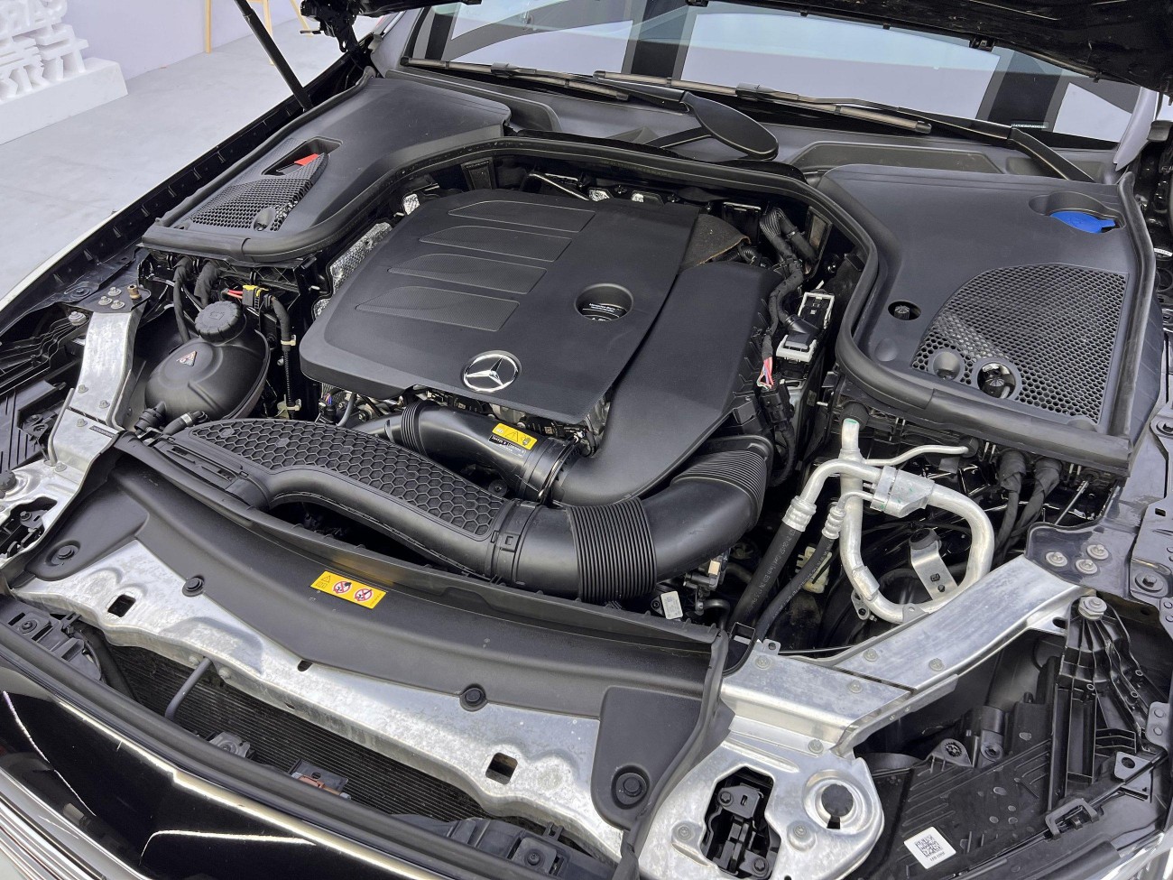 Mercedes-Benz E 300 L 2023