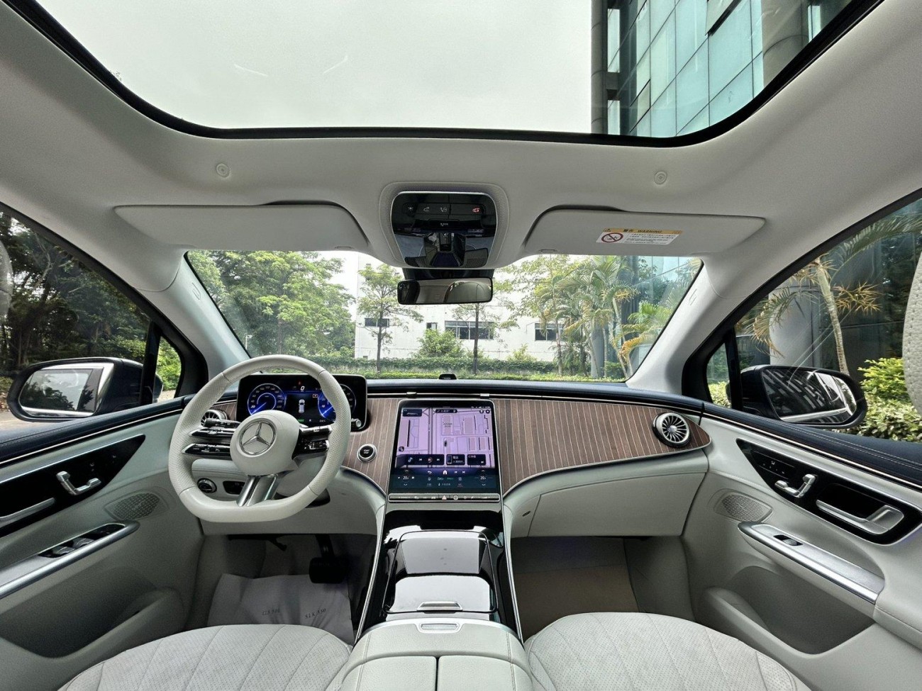 Mercedes-Benz EQE 2023