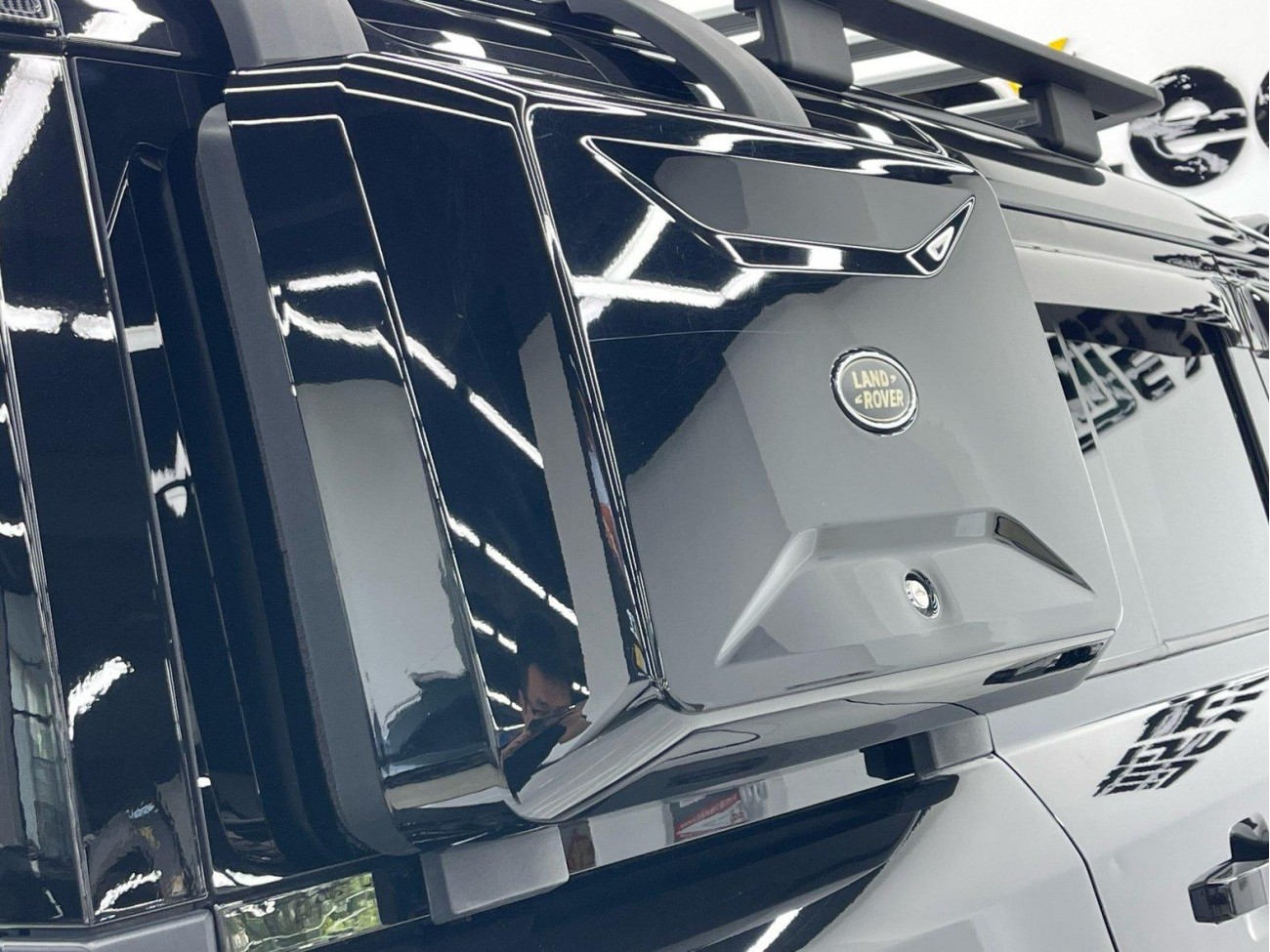Land Rover Defender 2022