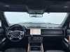 Land Rover Defender 2022