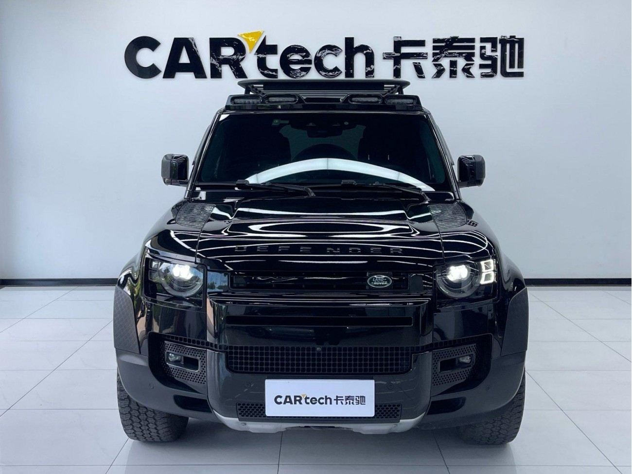 Land Rover Defender 2022
