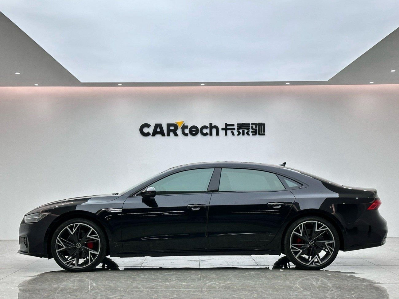 Audi A7L 45 TFSI 2024