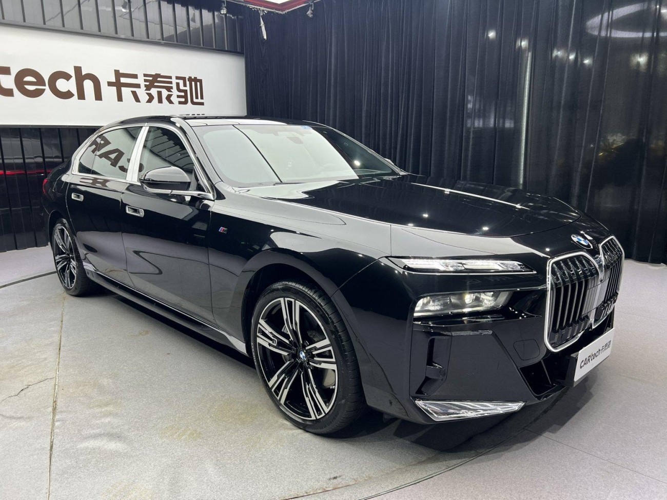 BMW 740Li 2023