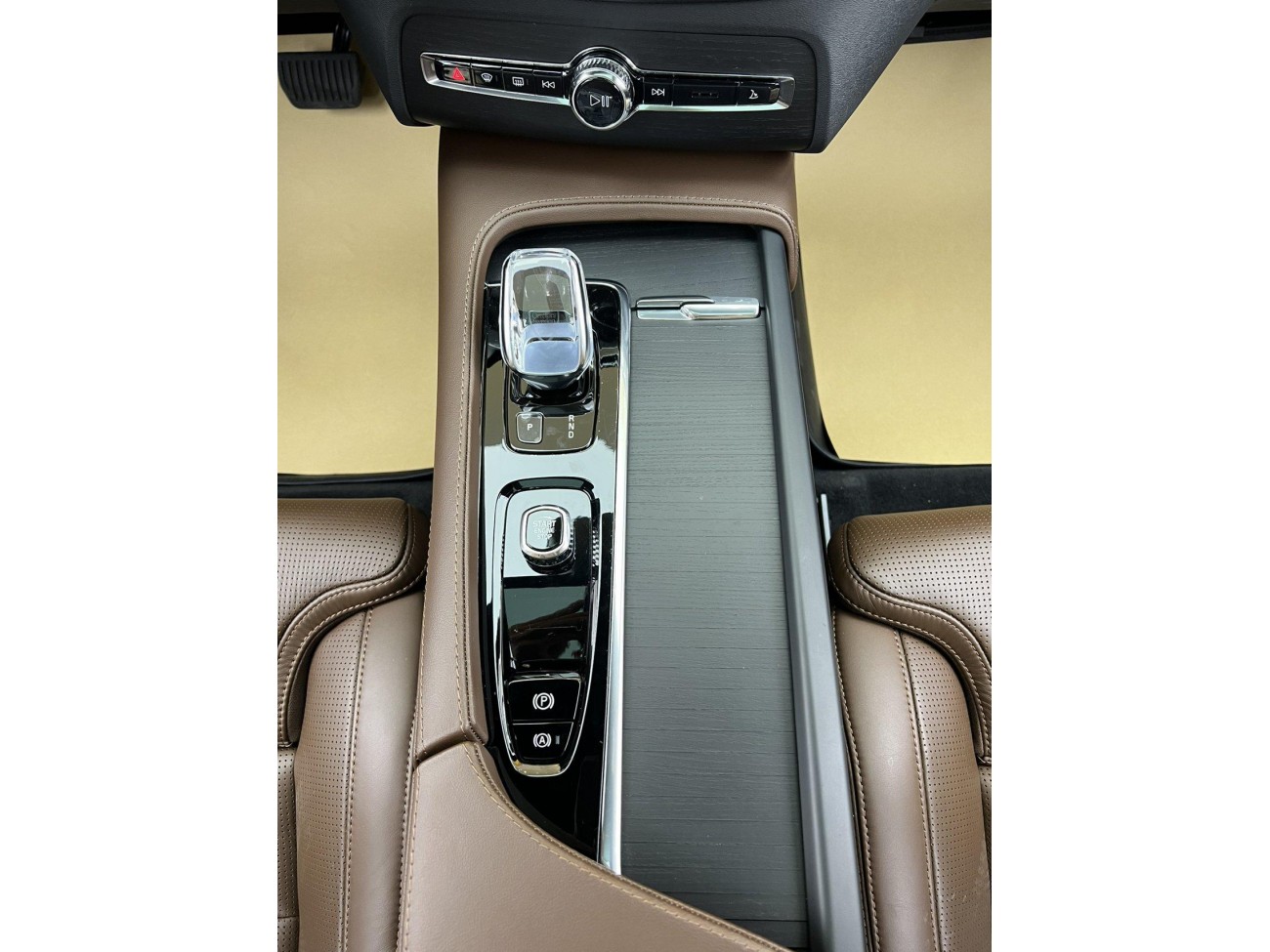 Volvo XC90 2022
