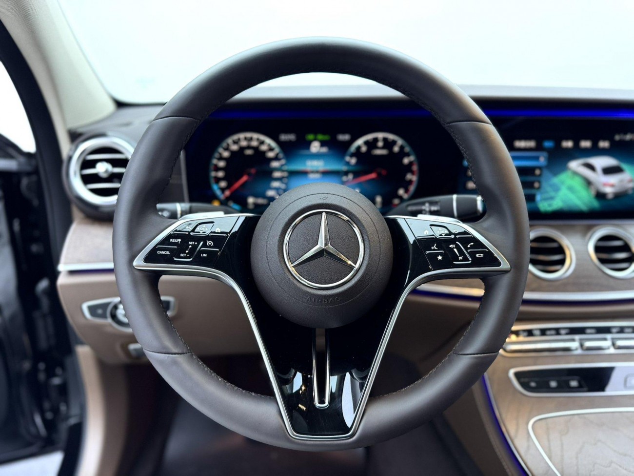 Mercedes-Benz E 300 L 2021