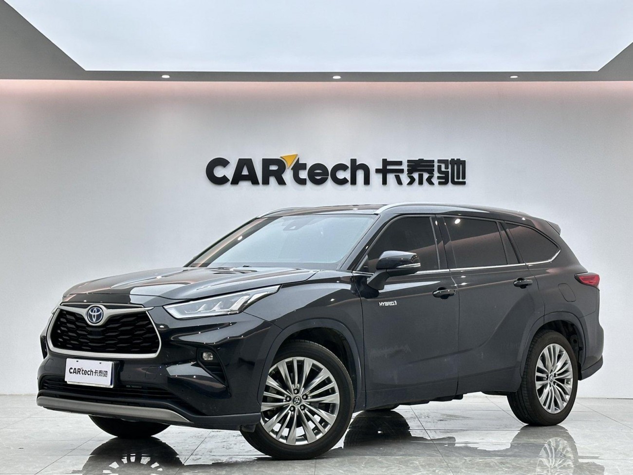Toyota Highlander 2021
