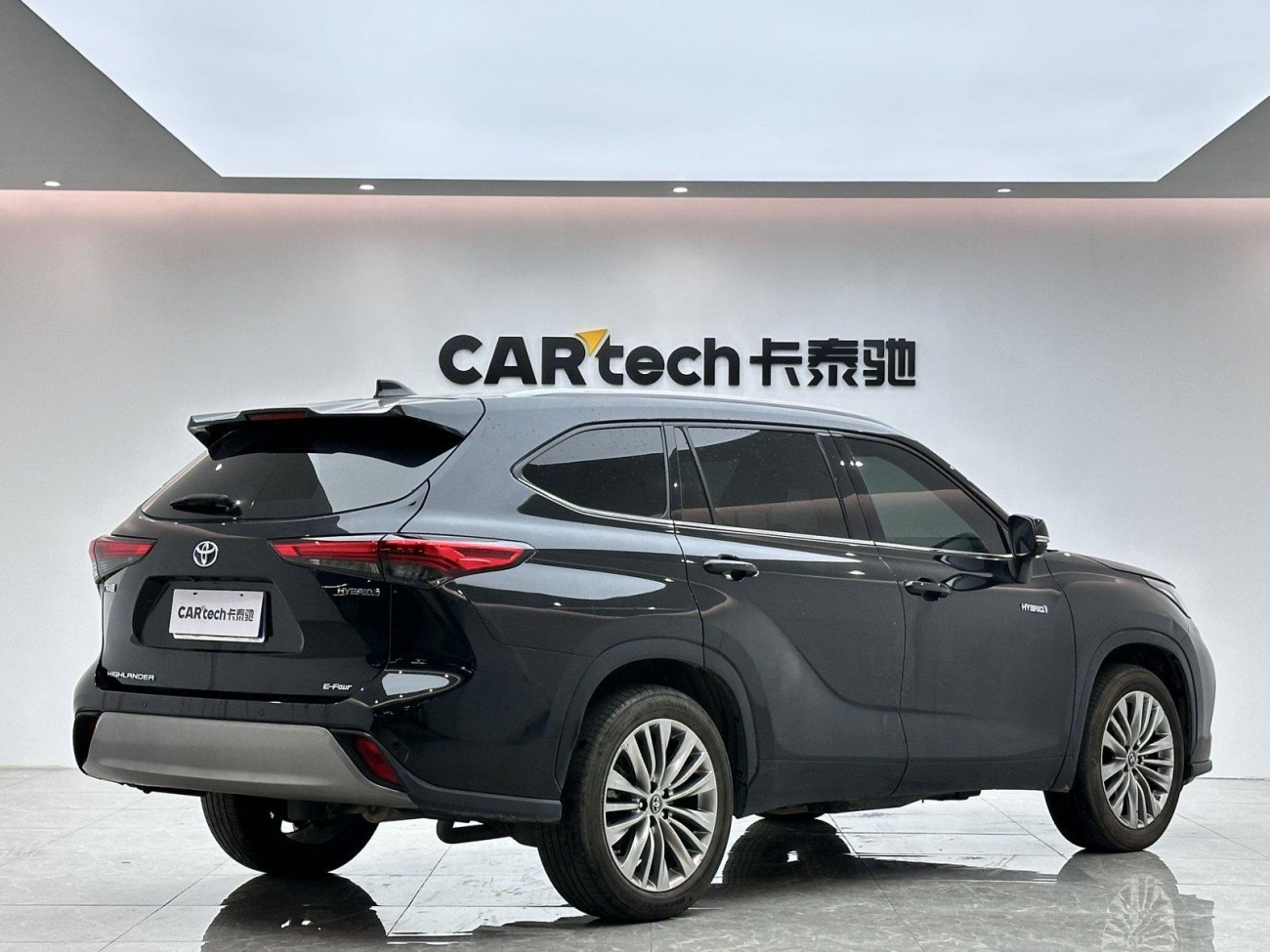 Toyota Highlander 2021