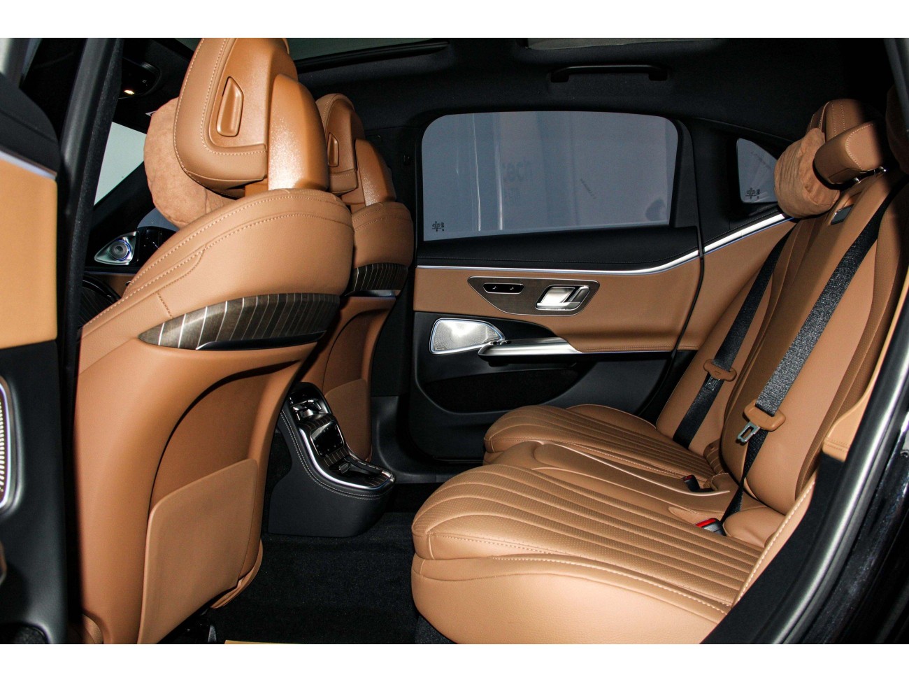 Mercedes-Benz E 300 L 2025