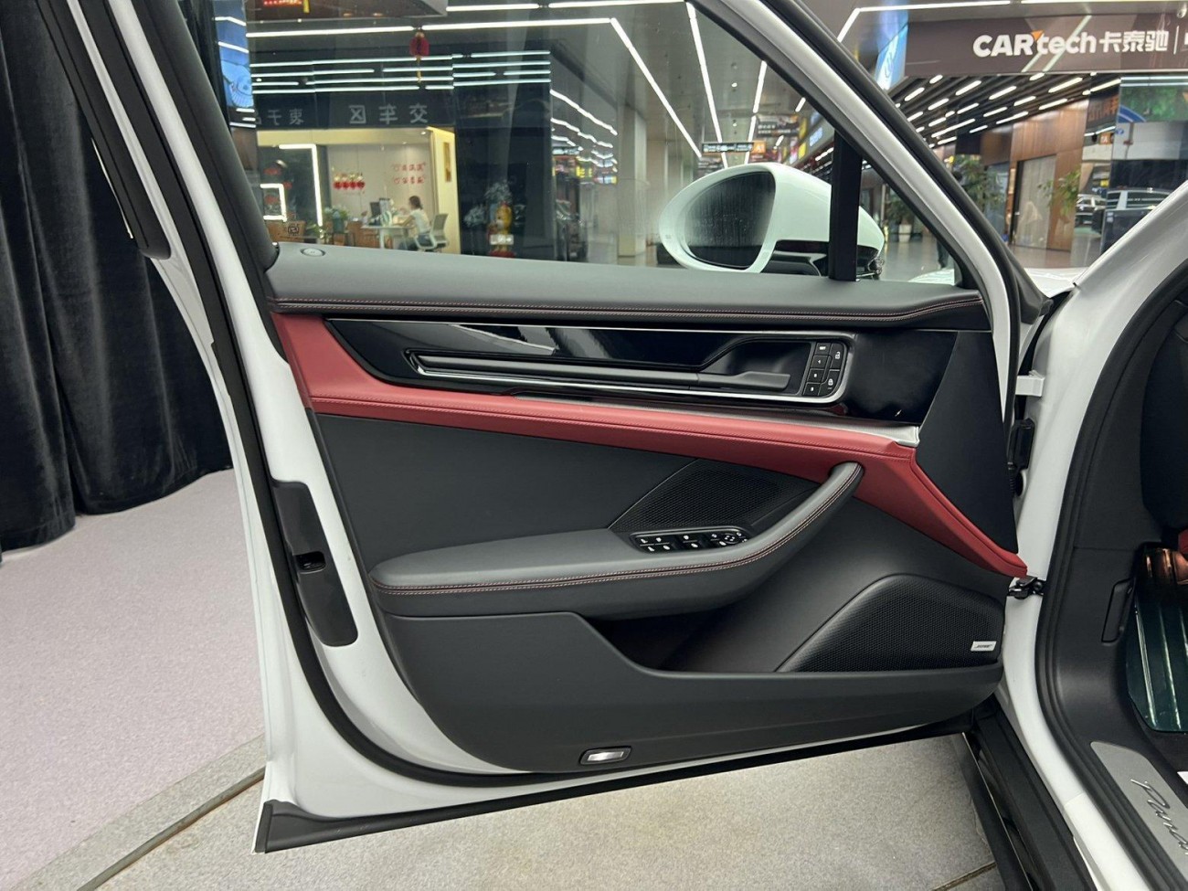 Porsche Panamera 2025
