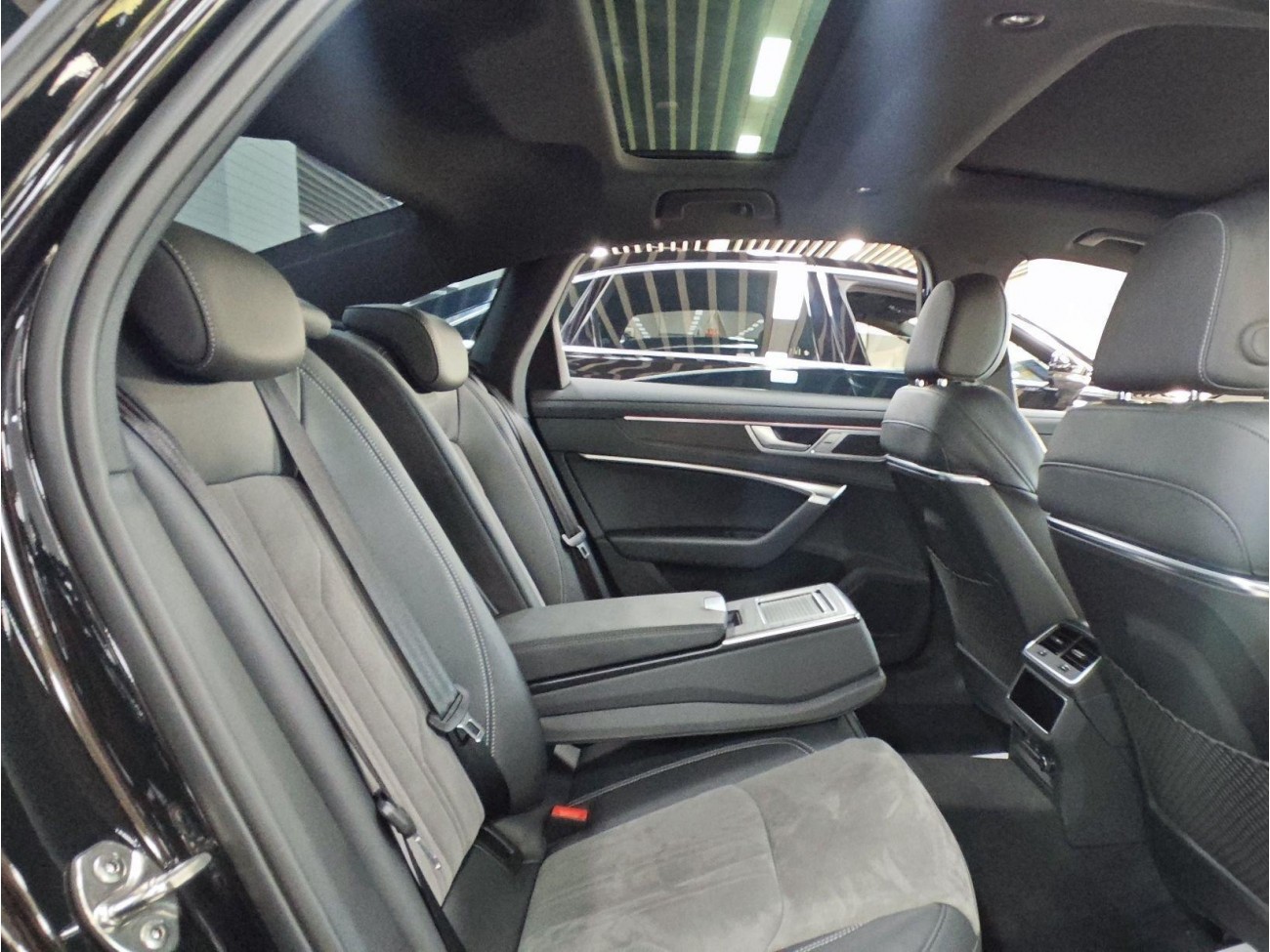 Audi A6L 45 TFSI 2024