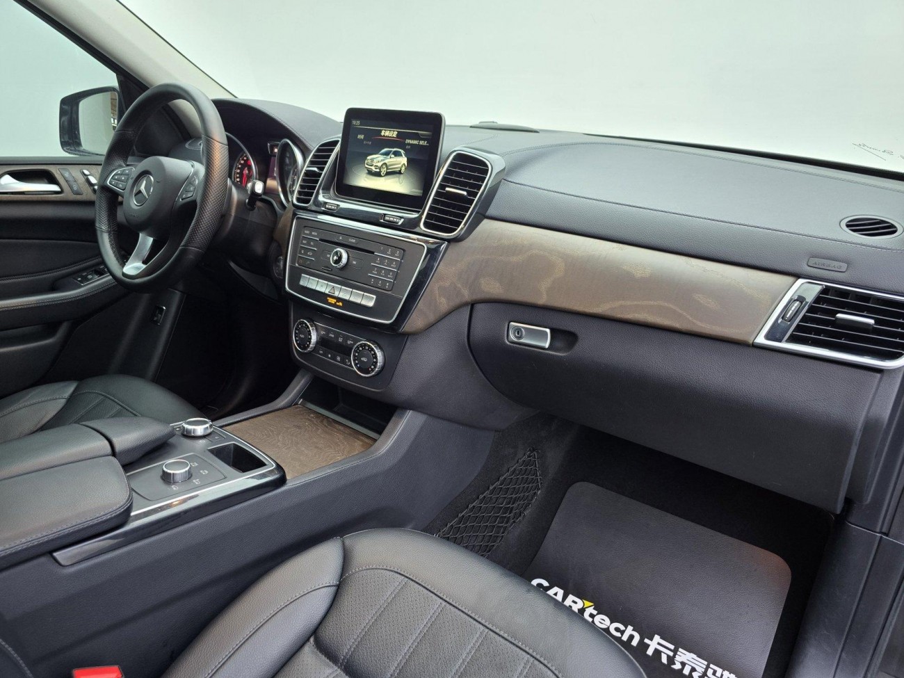 Mercedes-Benz GLE 320 4MATIC 2018