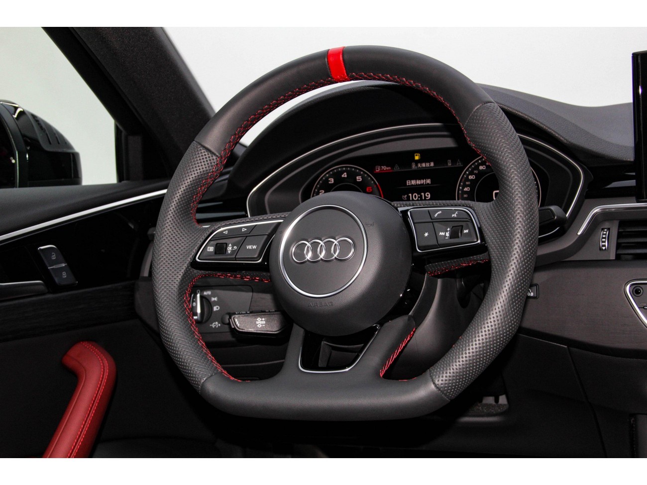 Audi A4L 2025