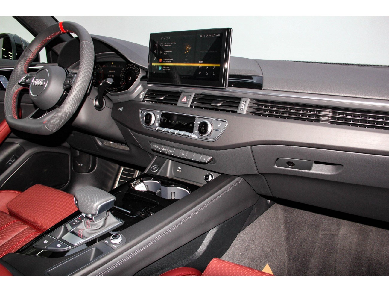 Audi A4L 2025