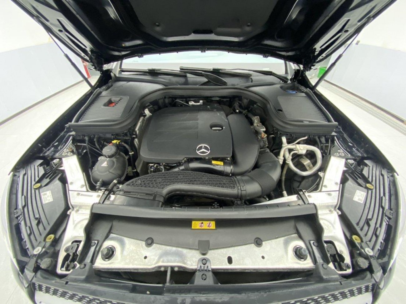 Mercedes-Benz GLC 300 L 2023