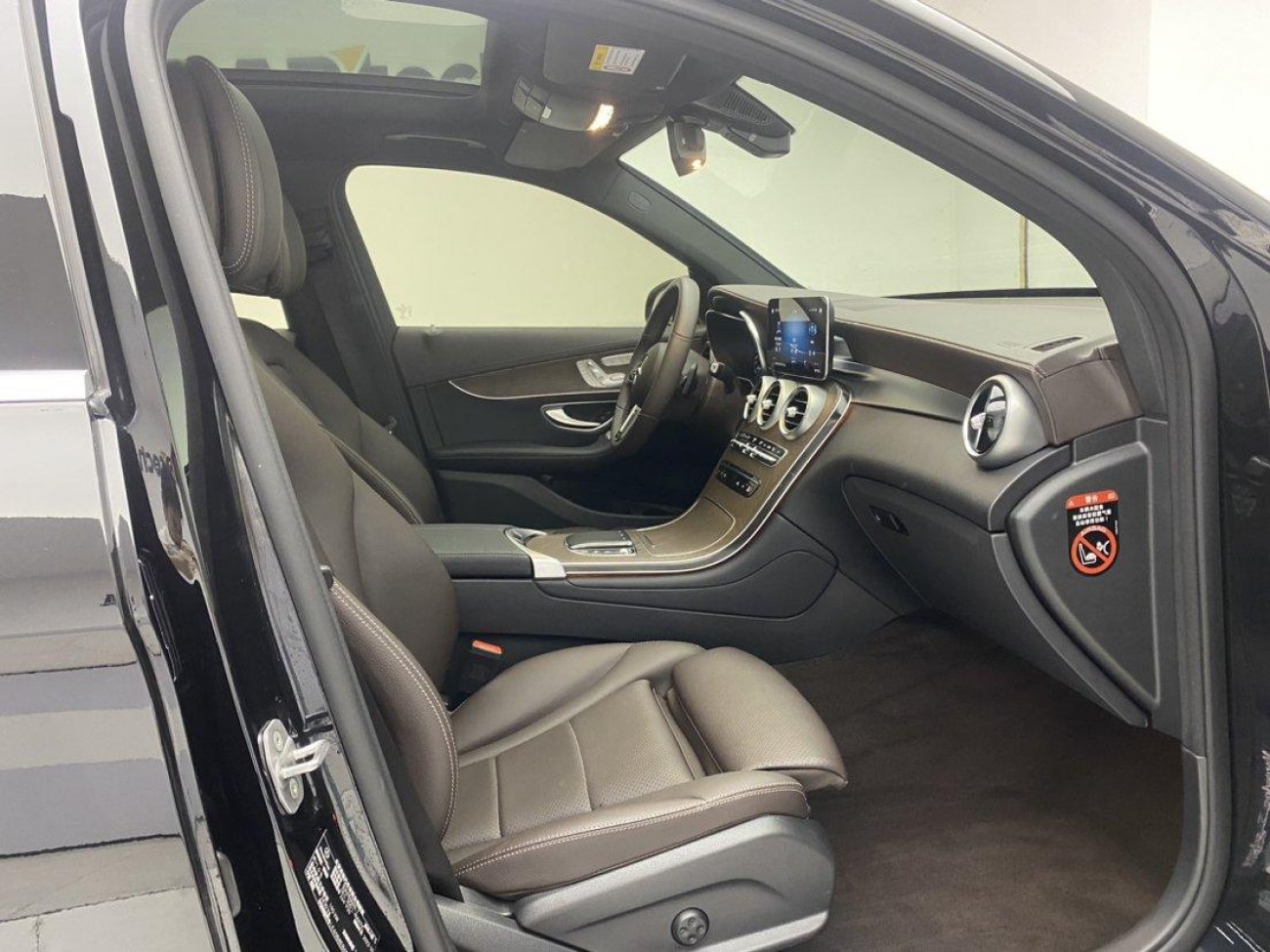 Mercedes-Benz GLC 300 L 2023
