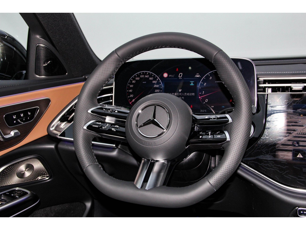 Mercedes-Benz E 300 L 2026