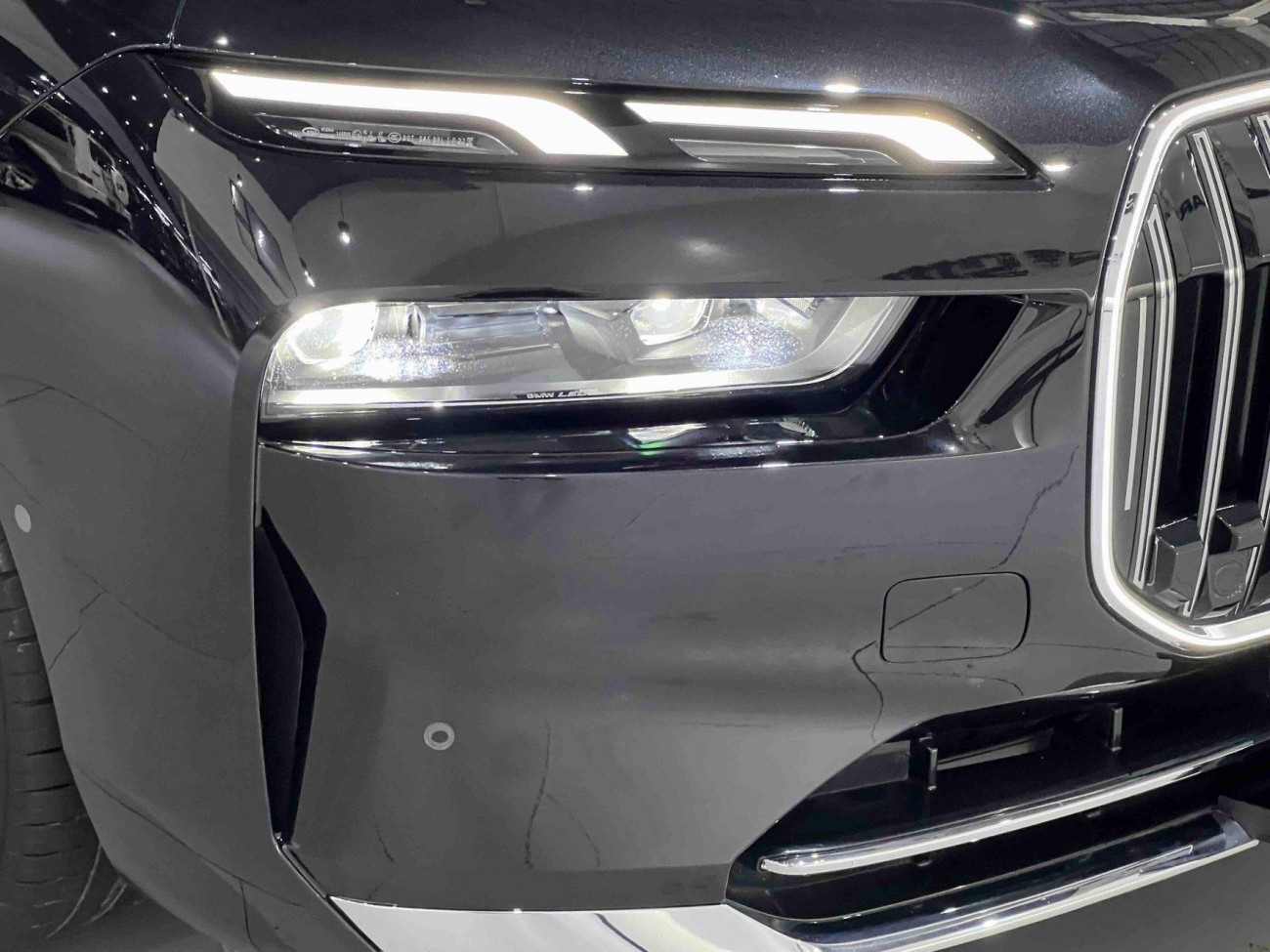 BMW 735Li 2025