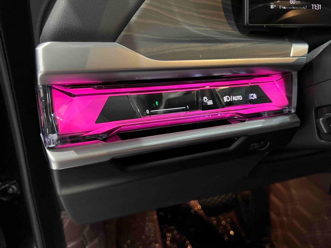 BMW 735Li 2025