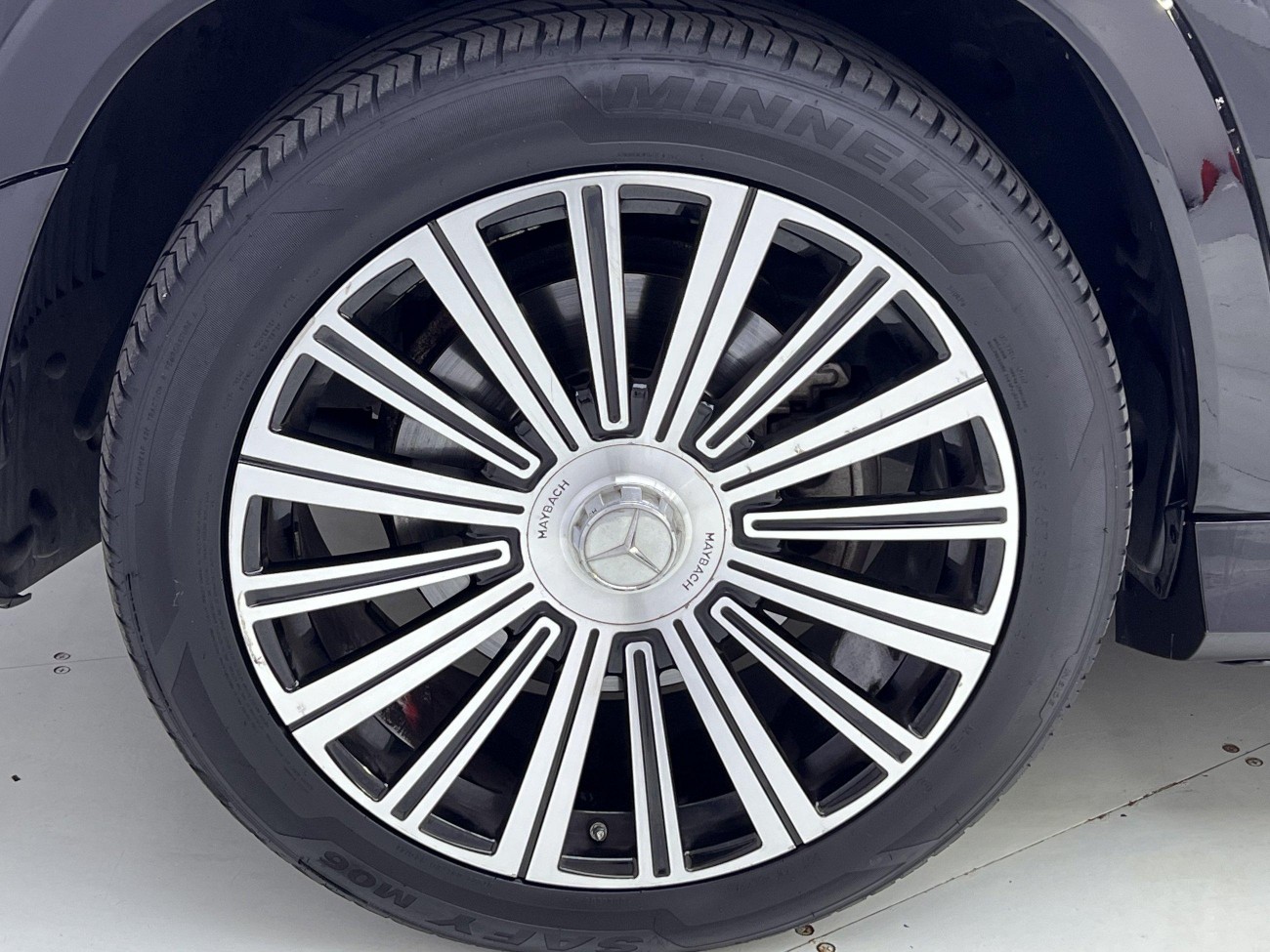 Mercedes-Benz GLS 450 4MATIC 2024