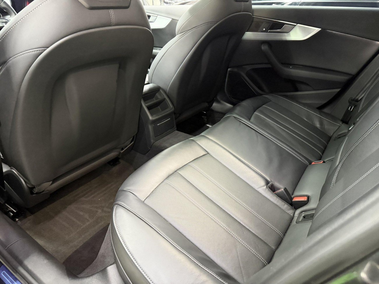 Audi A4L 40 TFSI 2023