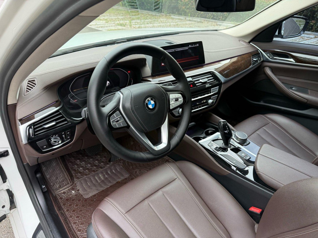 BMW 525Li 2020