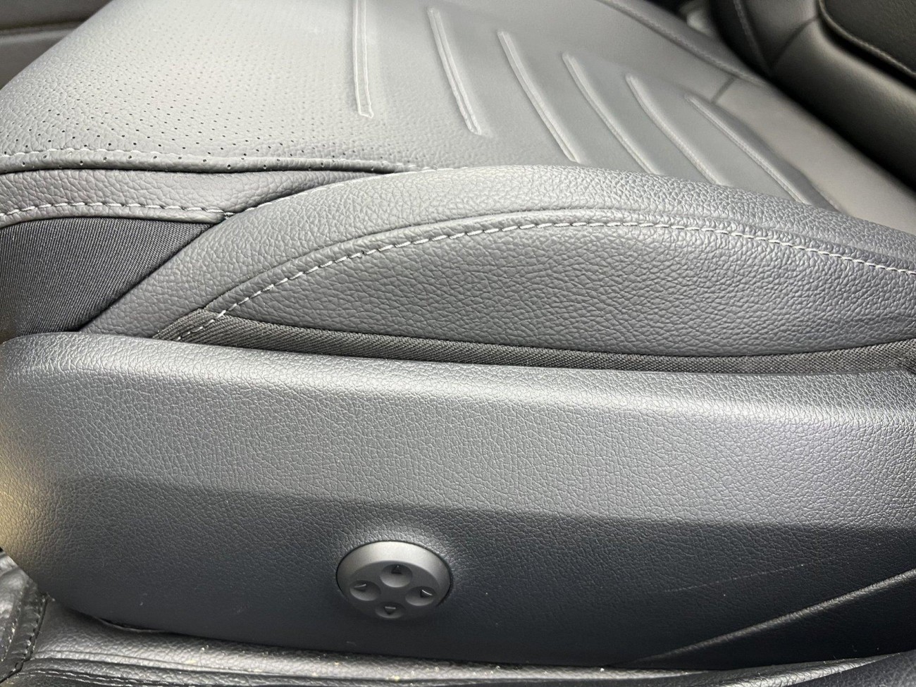 Mercedes-Benz C 260 L 2025