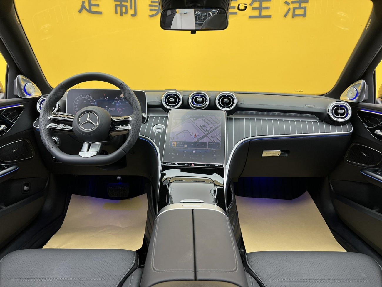 Mercedes-Benz C 260 L 2025