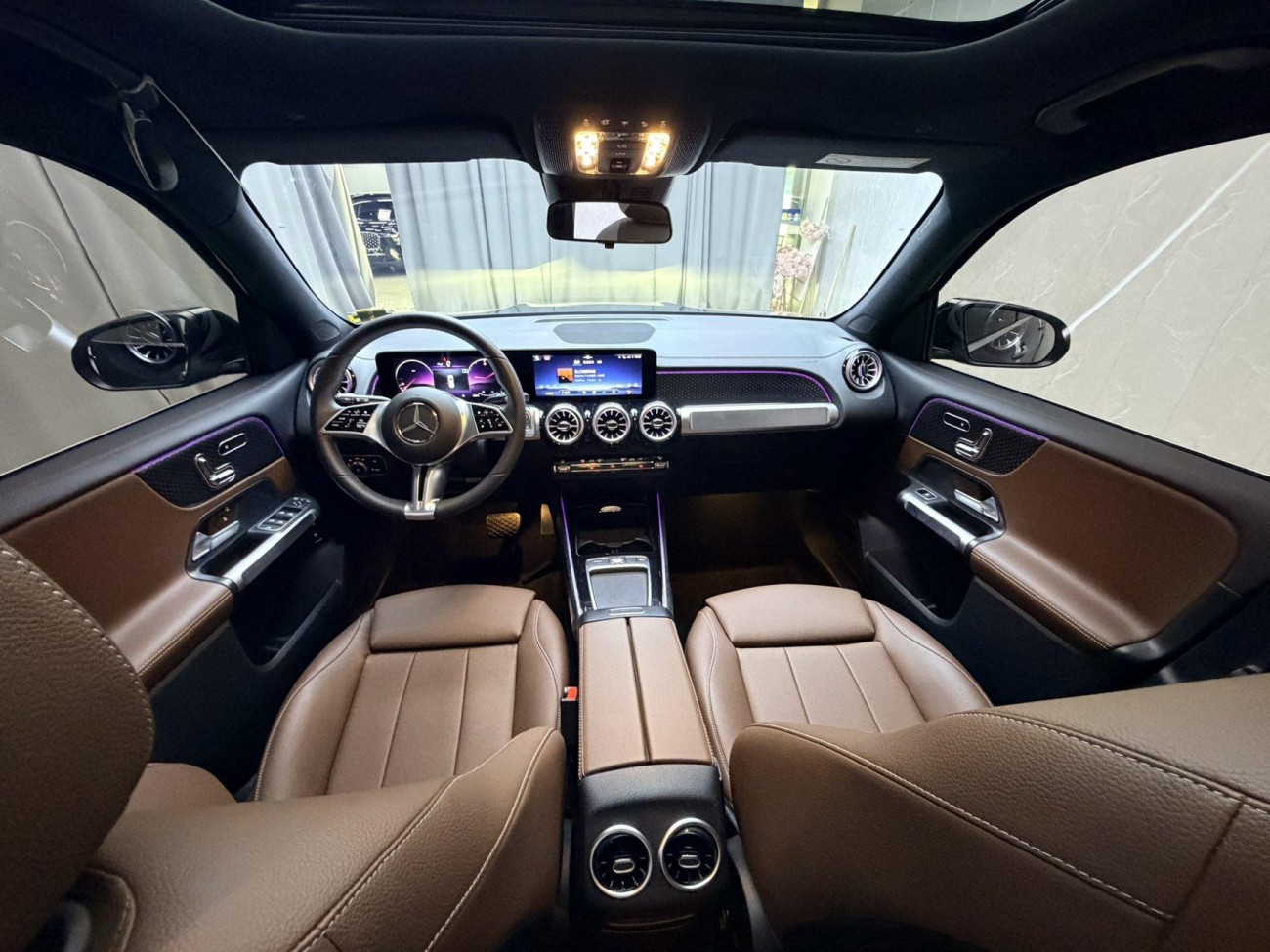 Mercedes-Benz GLB 2025