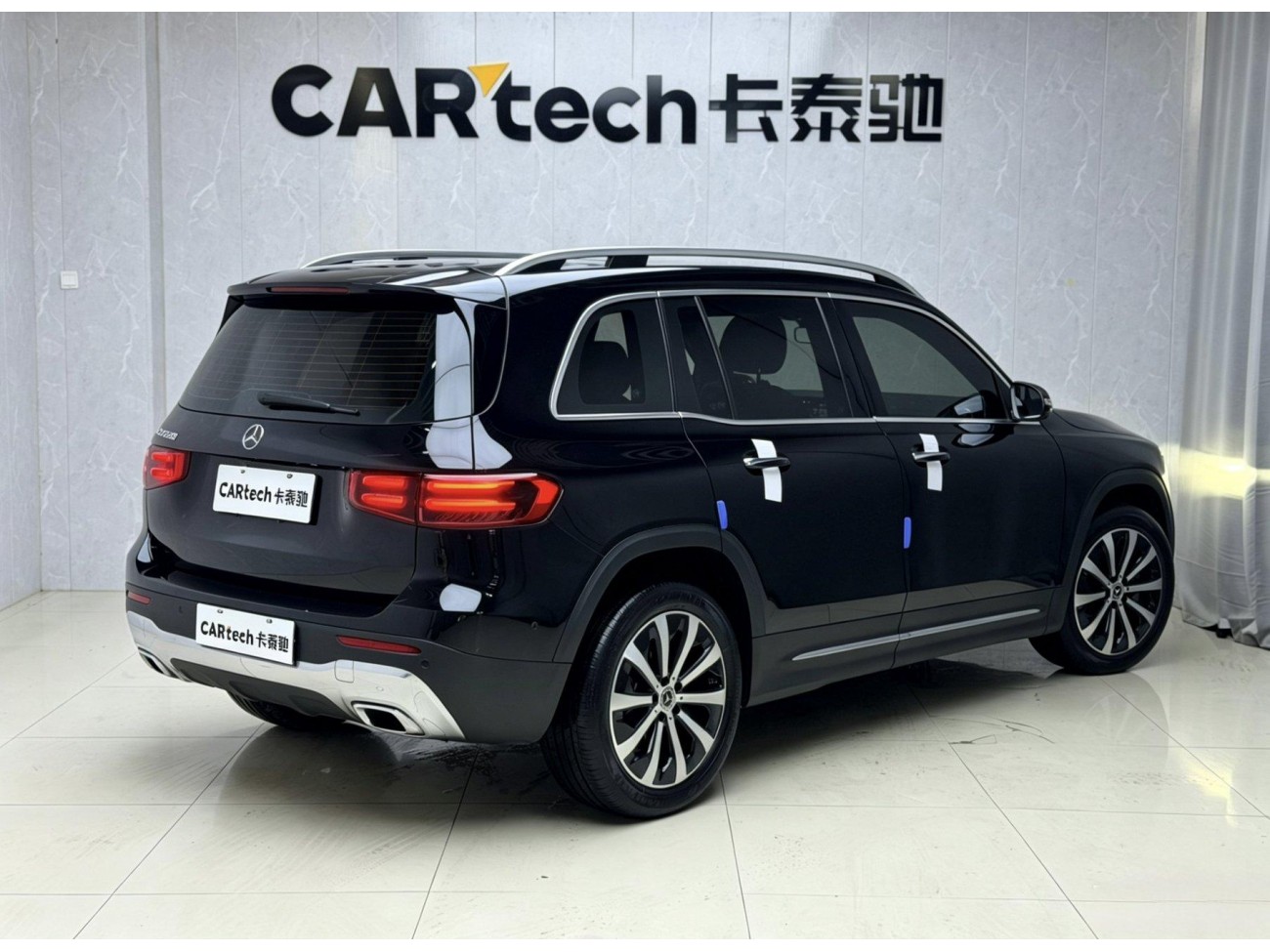 Mercedes-Benz GLB 2025
