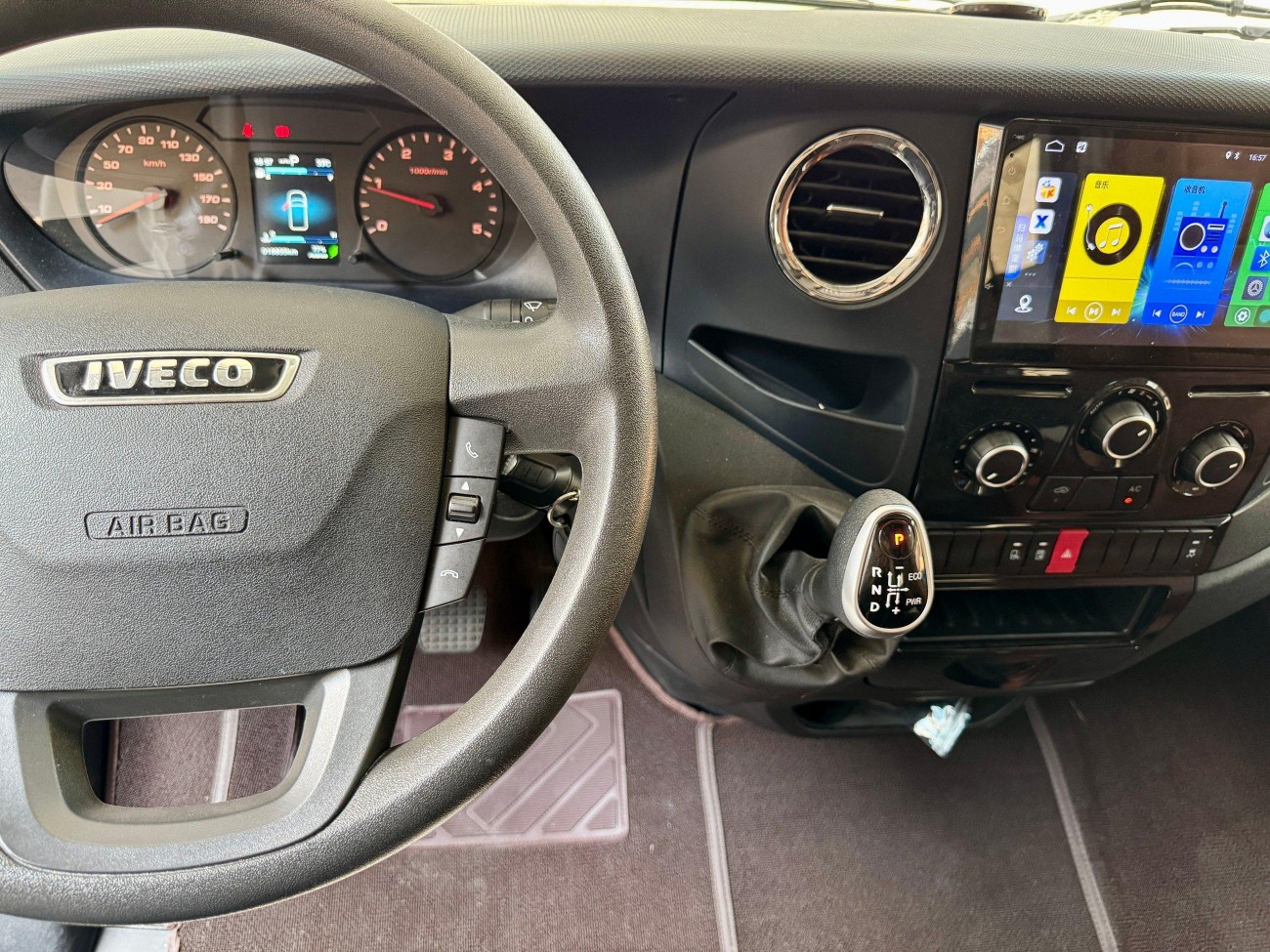 Iveco Iveco 2024