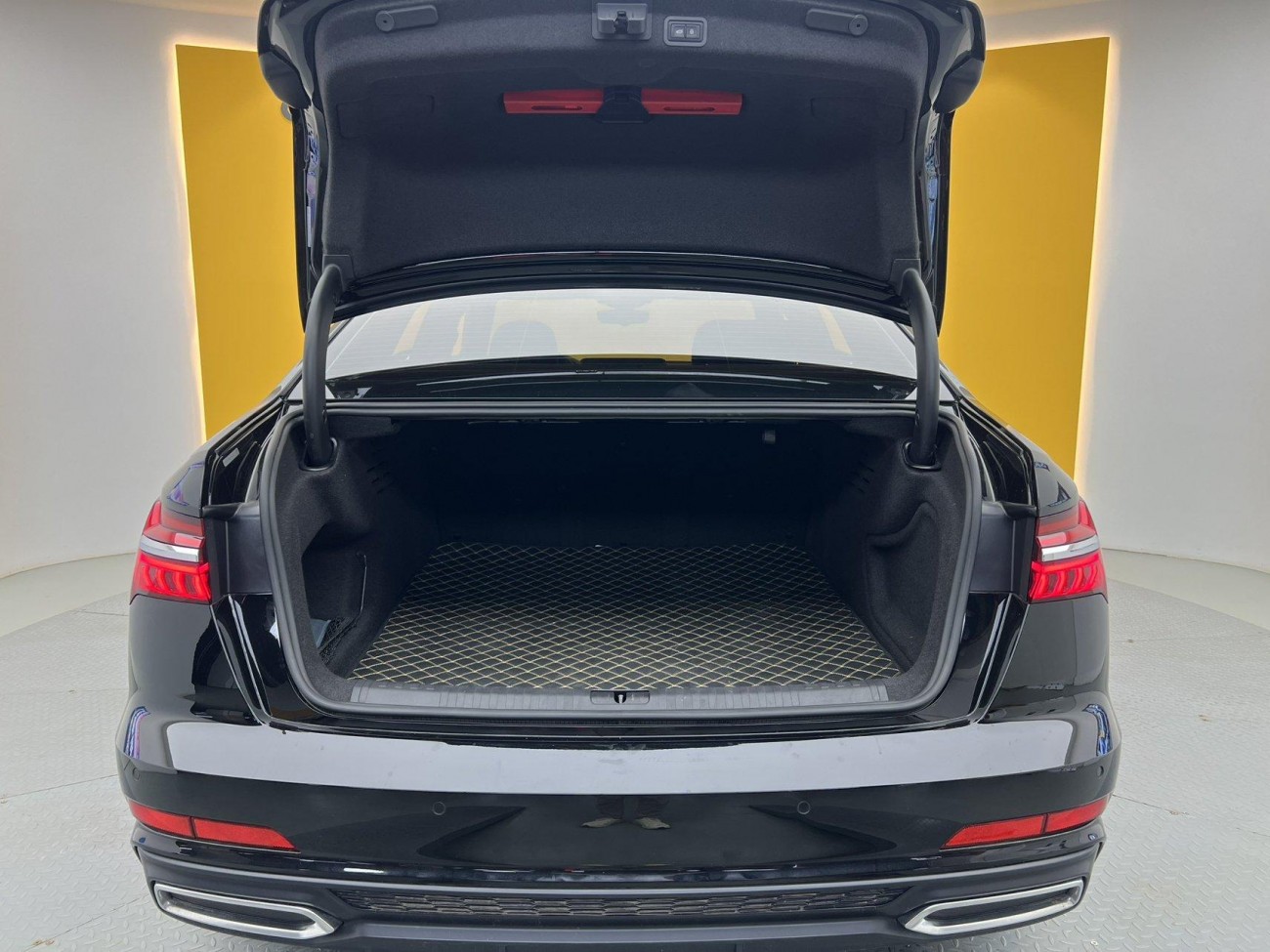 Audi A6L 55 TFSI 2020