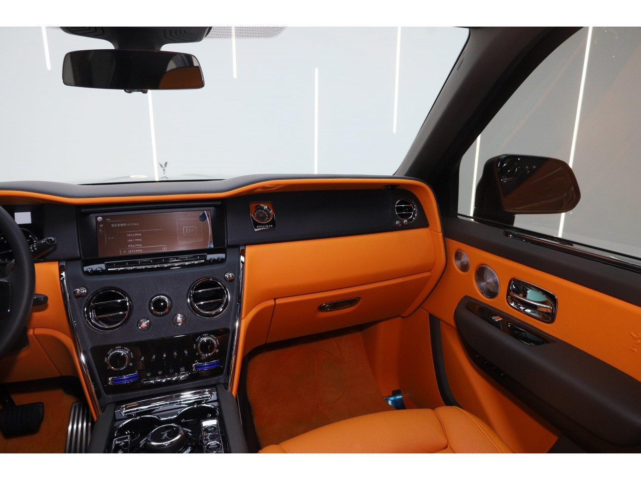 Rolls-Royce Cullinan 2025