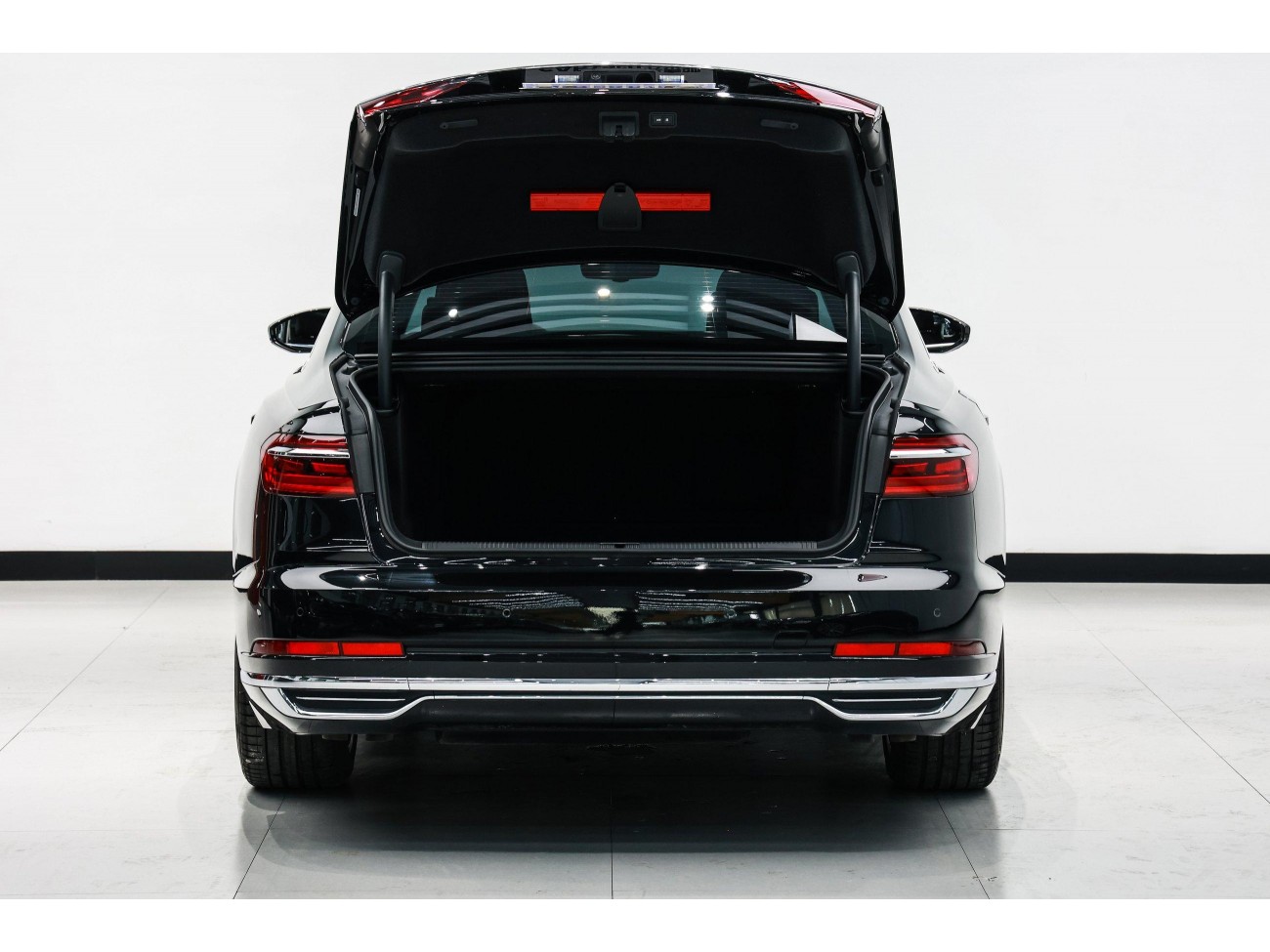 Audi A8L 55 TFSI 2022
