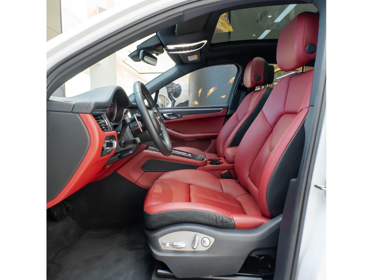 Porsche Macan 2023