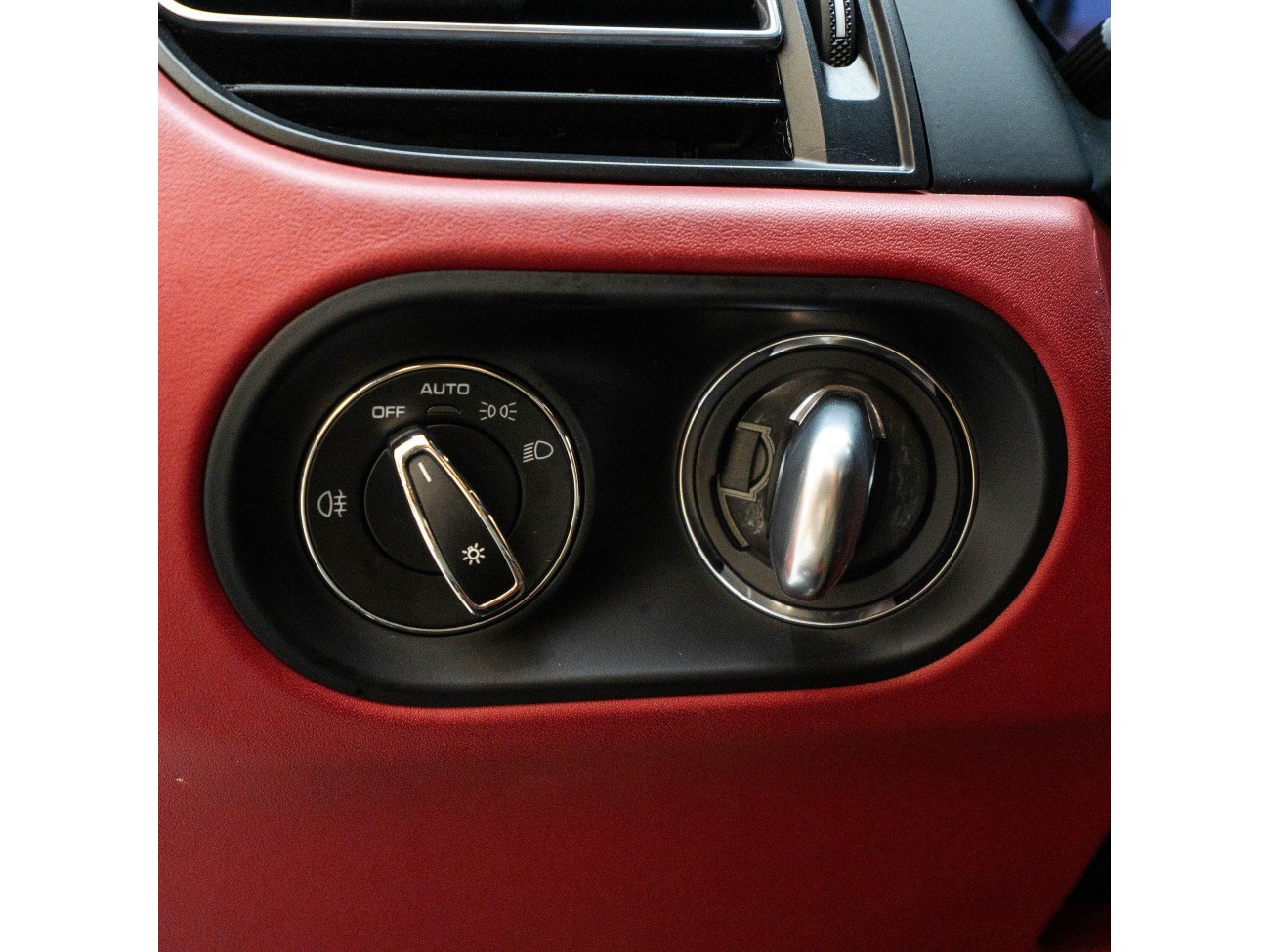 Porsche Macan 2023