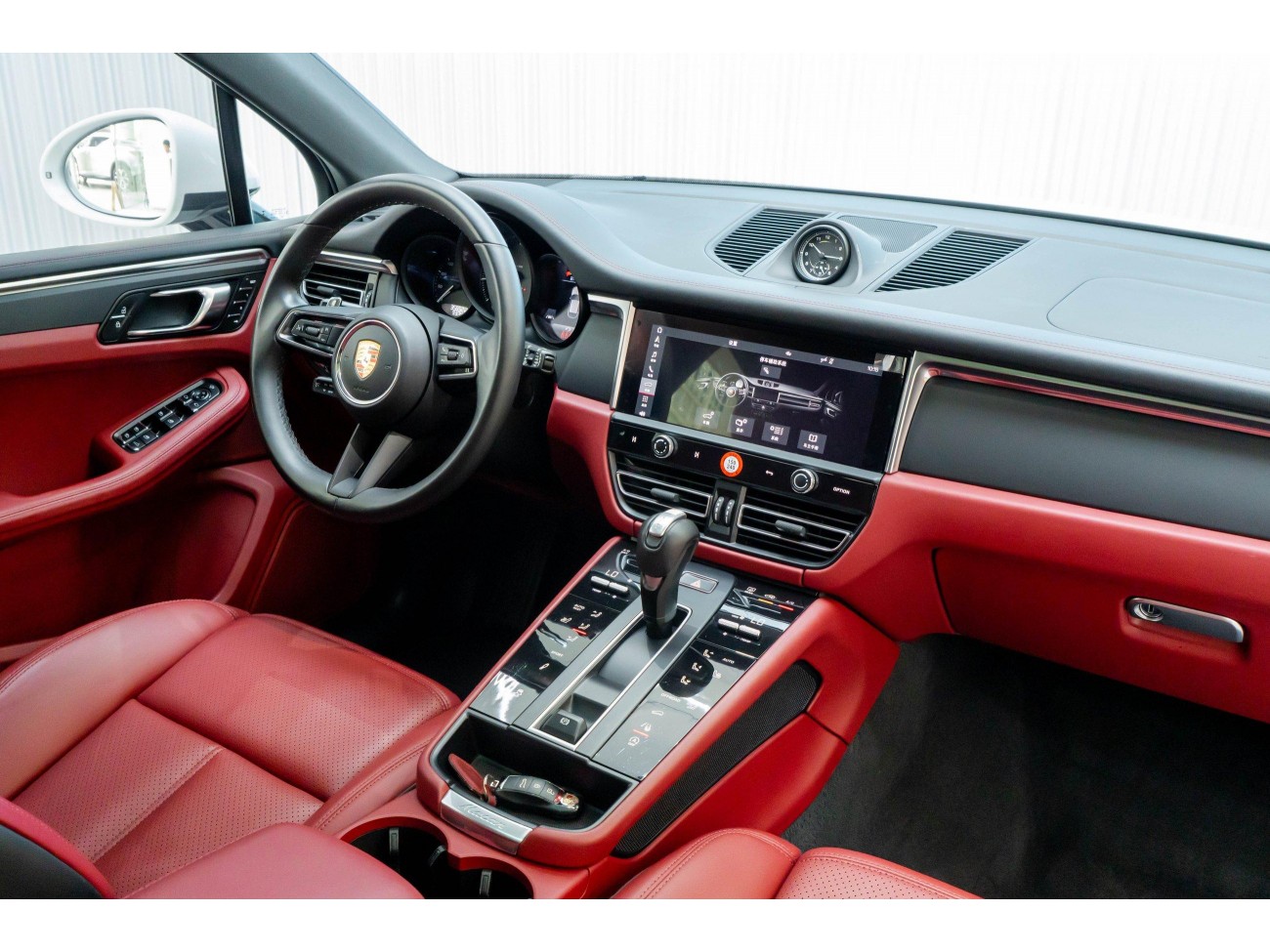 Porsche Macan 2023