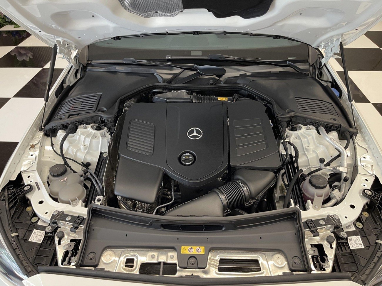 Mercedes-Benz C 260 L 2024