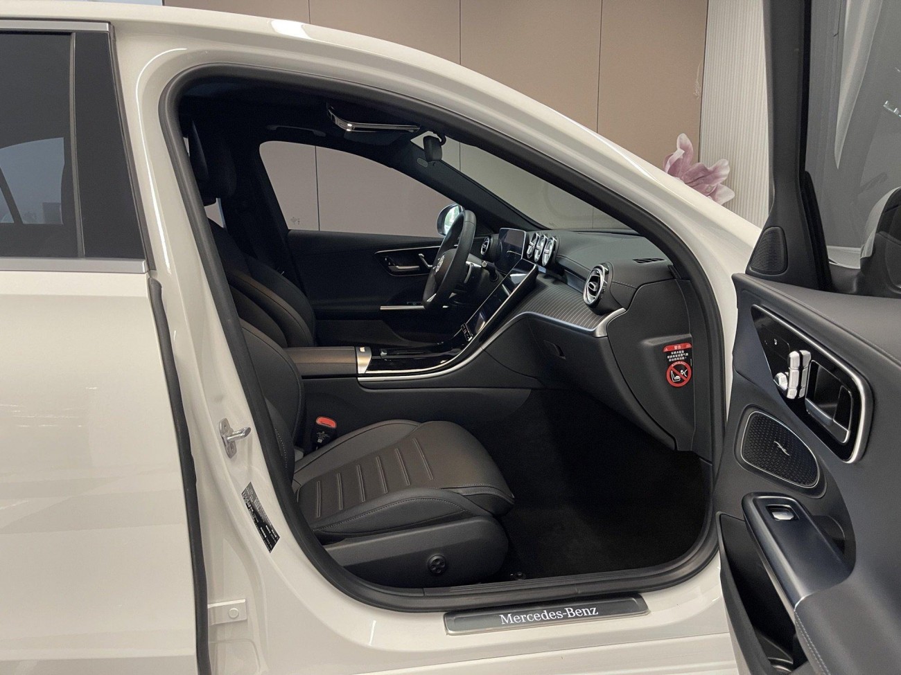 Mercedes-Benz C 260 L 2024