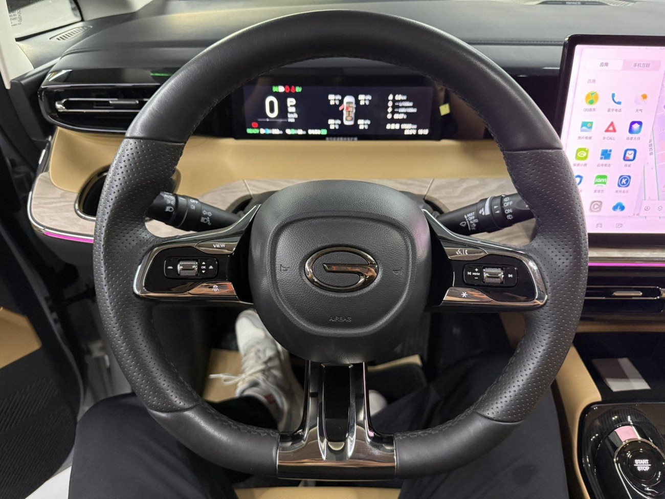 Trumpchi E8 2024