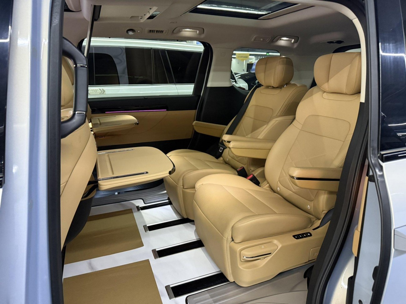 Trumpchi E8 2024
