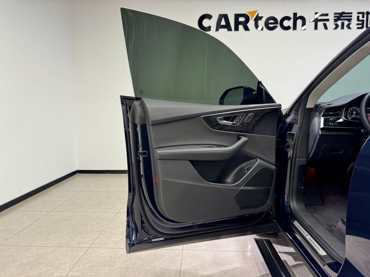 Audi Q8 55 TFSI 2024