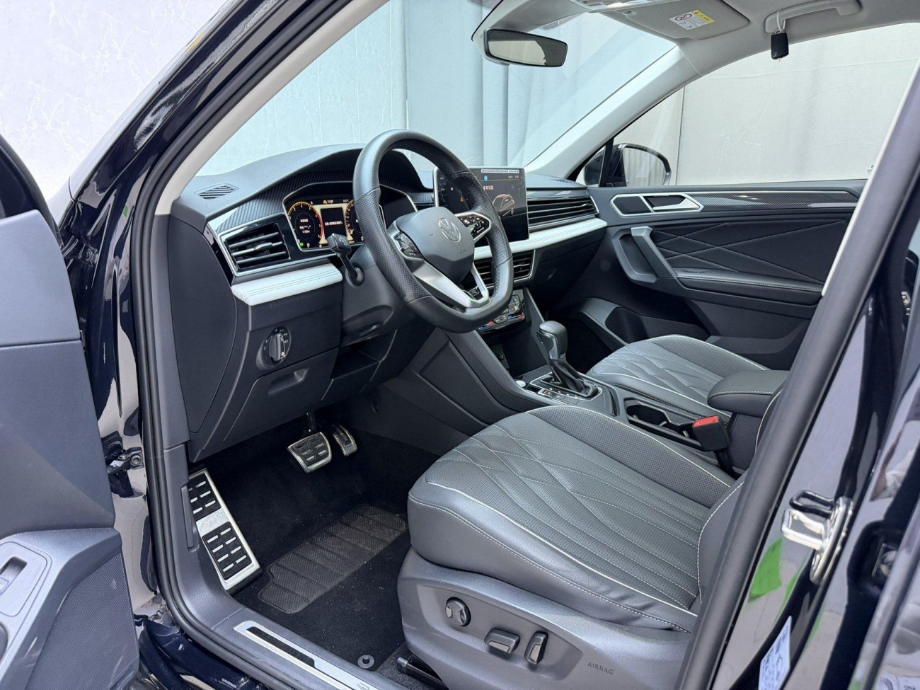 Volkswagen Tiguan L 2023