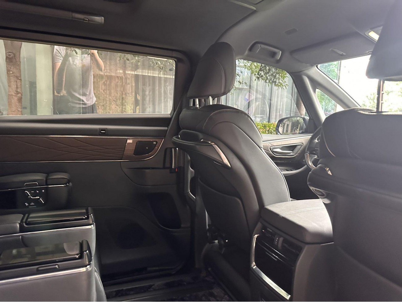 Toyota Vellfire 2024