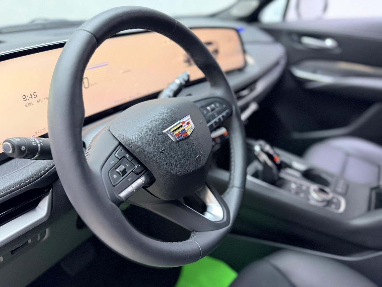 Cadillac XT4 2025