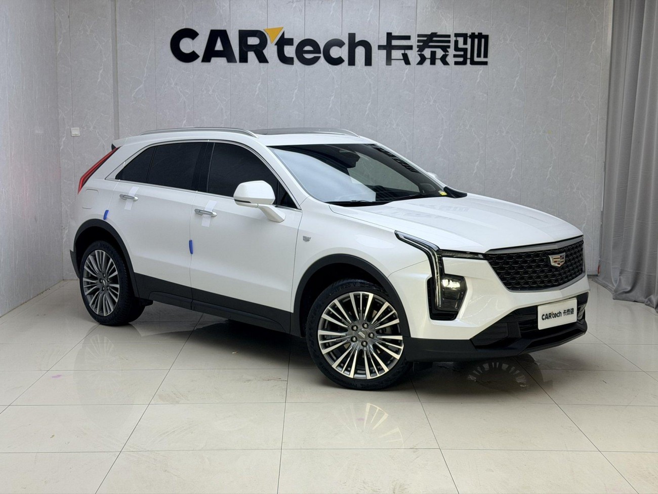 Cadillac XT4 2025